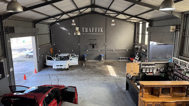 Traffik Car Wash - Photo 2